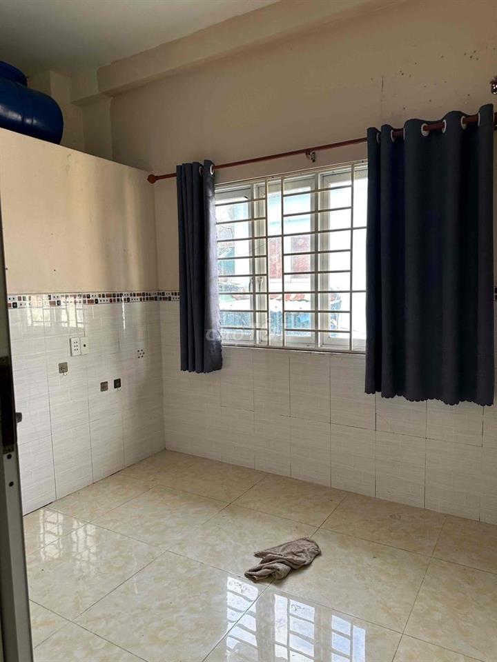 Bán nhà:4,2x5,3.trệt,2lầu hẻm 118,Bùi Văn Ba, Tân thuận đông,Q7(củ).
