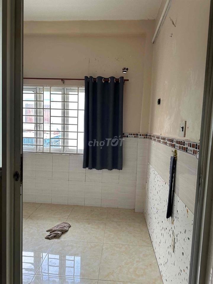 Bán nhà:4,2x5,3.trệt,2lầu hẻm 118,Bùi Văn Ba, Tân thuận đông,Q7(củ).