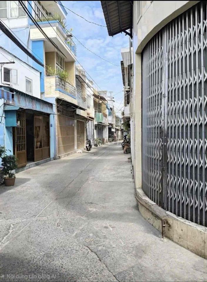Bán gấp nhà:5,1(nở hậu 5,9)x10,5,3lầu hẻm391(3,5m),Huỳnh tấn phát,HCM