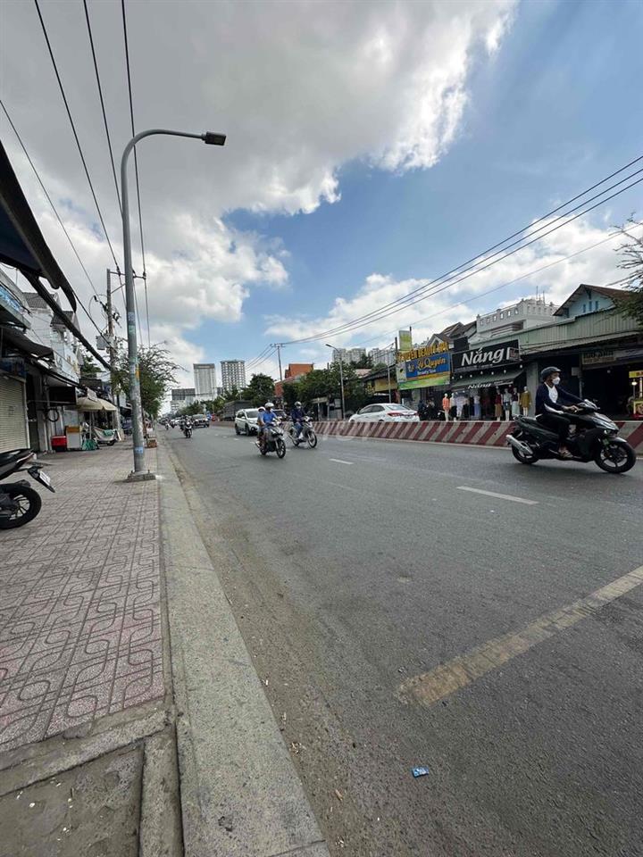 Bán gấp nhà:6x24 mặt tiền Huỳnh Tấn Phát,Phú thuận, hồ chí minh city