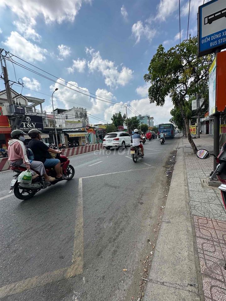 Bán gấp nhà:6x24 mặt tiền Huỳnh Tấn Phát,Phú thuận, hồ chí minh city