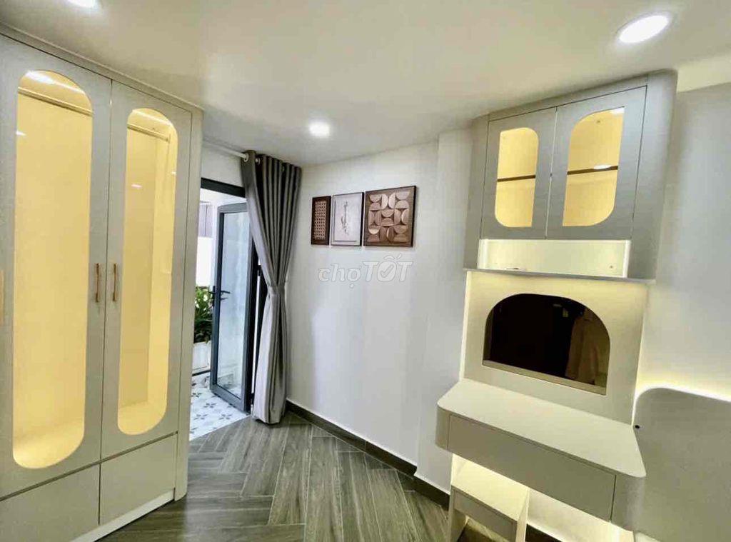 Bán gấp nhà:6x5,5,1lầu,2PN,2WC hẻm 39,Lưu Trọng Lư,Tân Thuận,HCM city