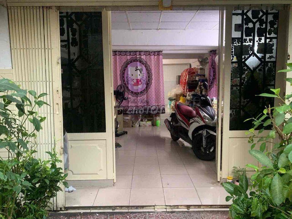 Bán gấp chung cư tầng trệt 92m2(hầm,lầu,lửng),đ.Tân vĩnh,p6,q4,HCM