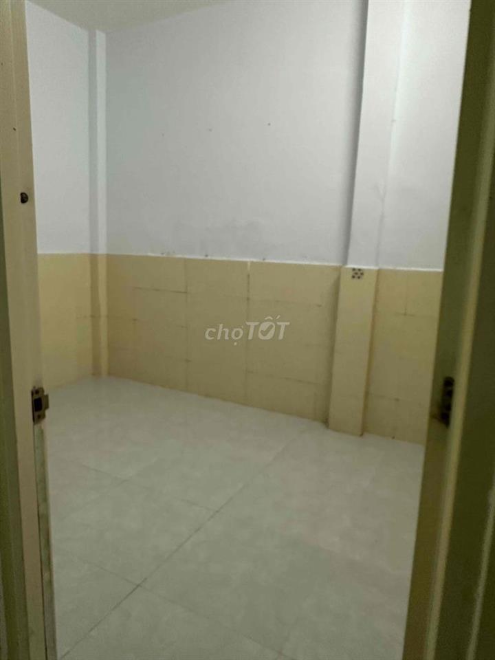 Bán nhà:4,3x19 hẻm 803(3m),Huỳnh Tấn phát,HCM city