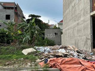 Bán gấp đất thổ cư: 5x18,đường D9,p.phú Mỹ,Q7(củ)