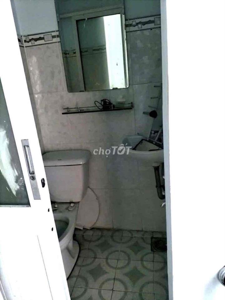 Bán gấp nhà:3x8,1lầu hẻm 630,Huỳnh tấn phát,Tân phú,Q7(củ)