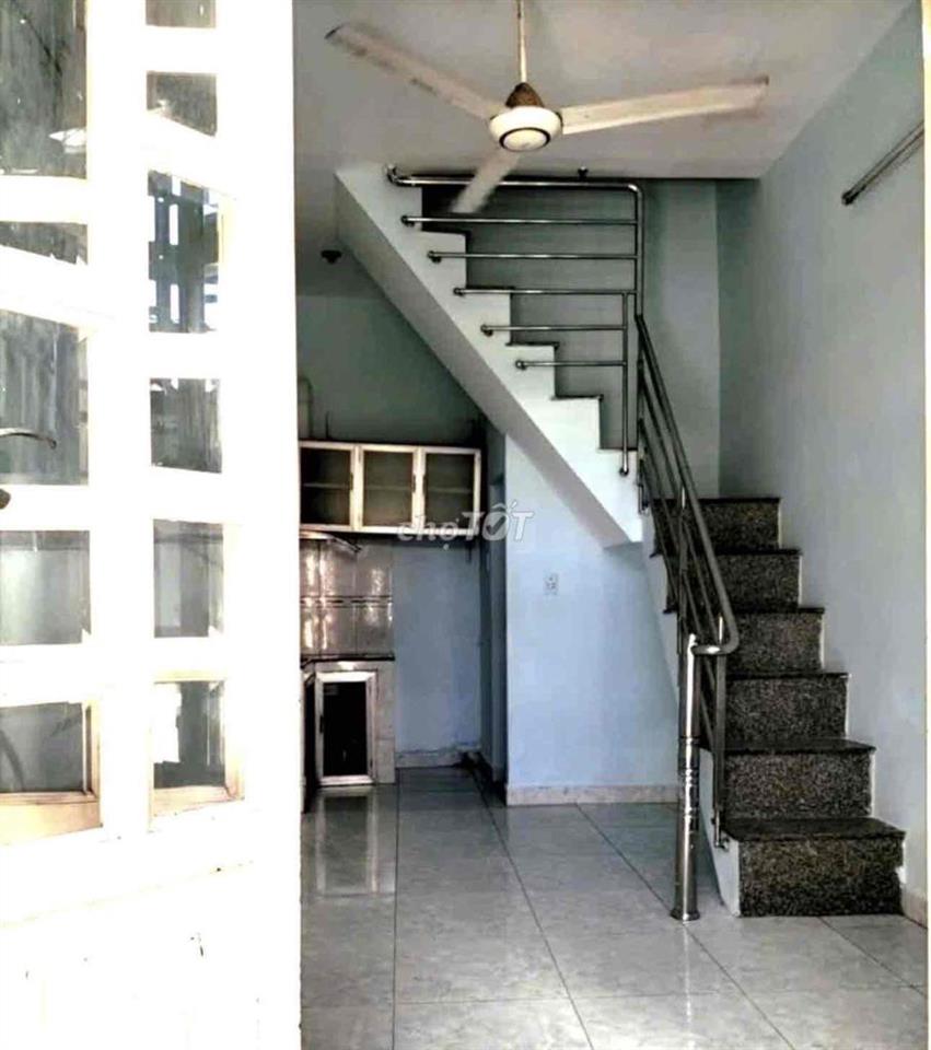 Bán gấp nhà:3x8,1lầu hẻm 630,Huỳnh tấn phát,Tân phú,Q7(củ)
