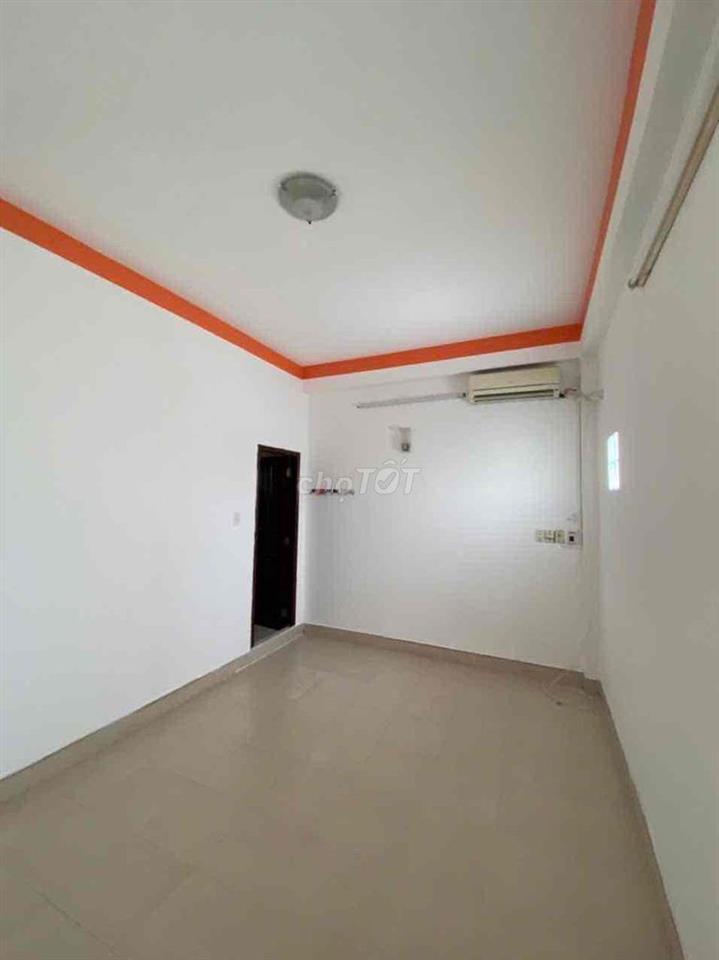 Bán nhà:5x24,3lầu hẻm 308, Huỳnh Tấn Phát,TTTây,Q7