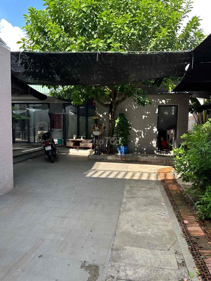Bán nhà: 8x12, cấp bốn,hẻm 4m, đường 17,Tân thuận tây,Q7(củ)