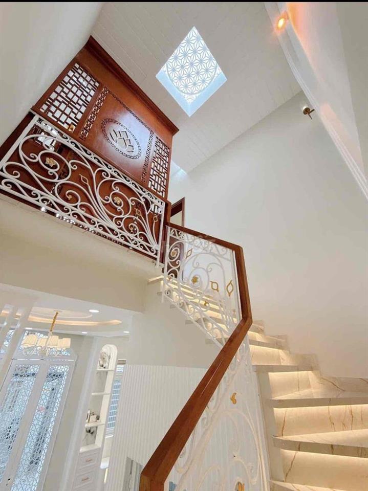 Bán gấp nhà mặt tiền hẻm 38(3m),Tân thuận tây,Tân thuận, hồ chí minh