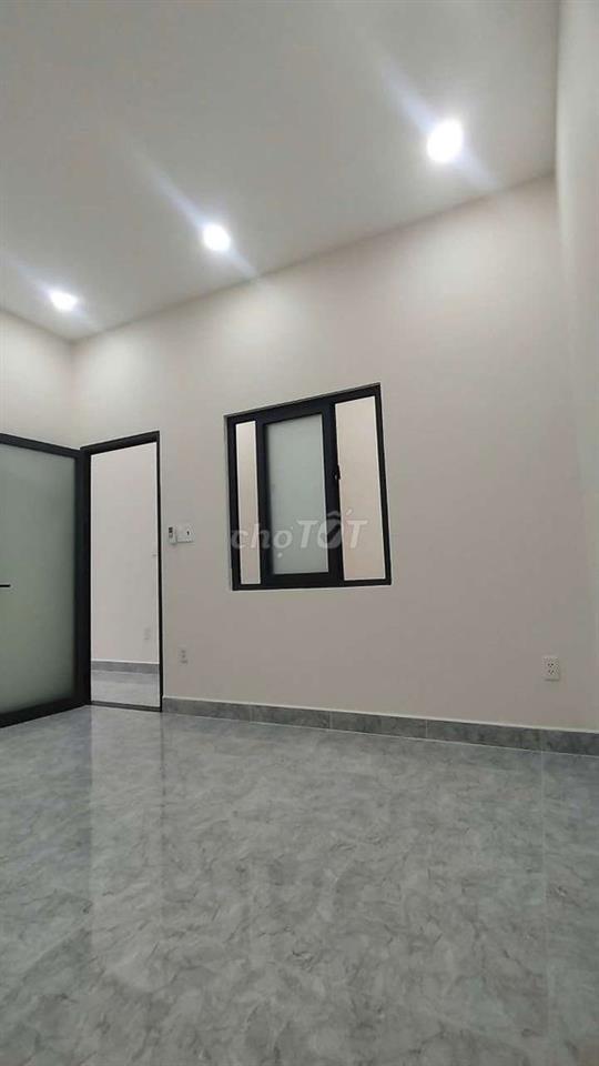 Bán nhà 1 tầng hẻm xe hơi 10m Nguyễn Văn Tạo, Nhà Bè