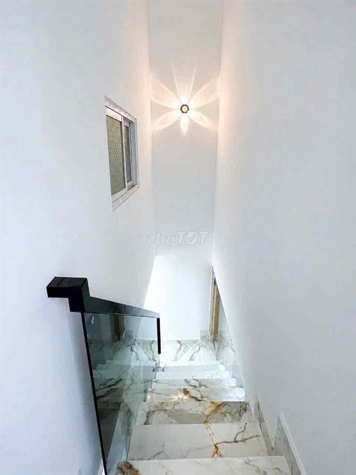 Bán nhà mới