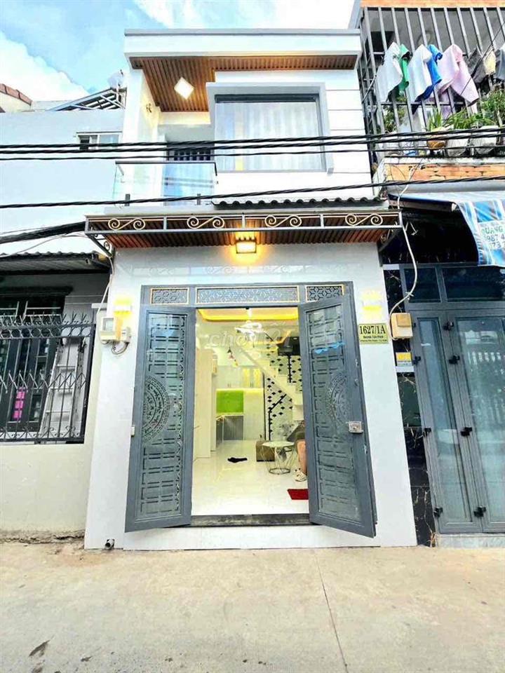 Nhà mới