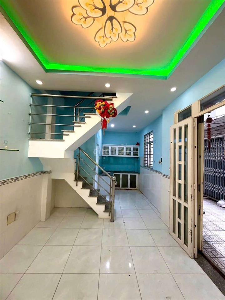 ✨️✨️ Nhà bán ĐSH còn mới ở liền ✨️✨️