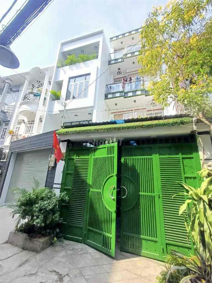 Bán gấp Nhà 4 tầng, DT 100m2, Ngang 4 hẻm xe hơi, sát Quận 7