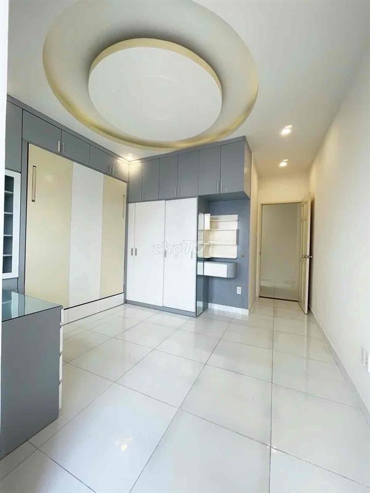 Nhà 2 tầng, phường Tân Quy, hẻm 5m thông, sổ riêng