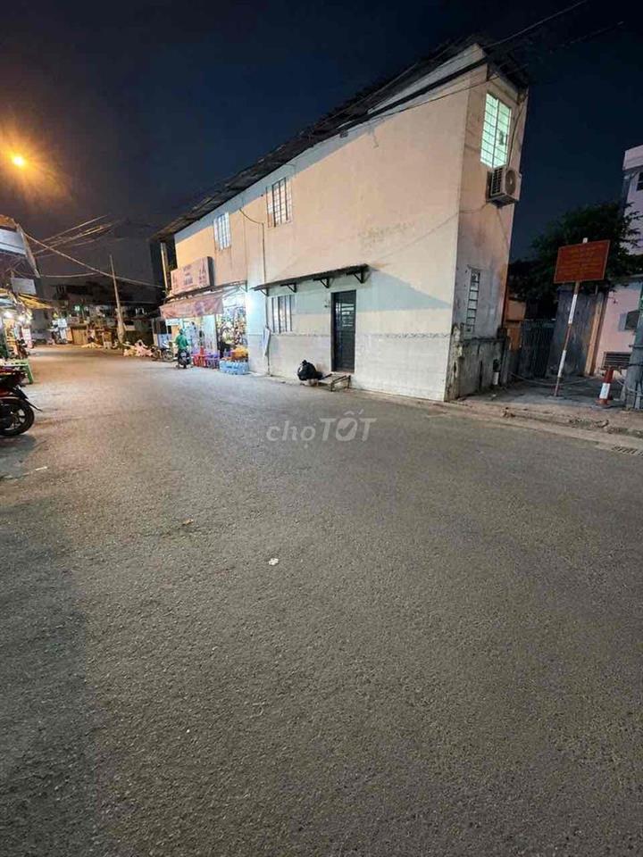 Nhà hẻm 1/ ngay ĐH Marketting Quận 7, Ngang 6m, Sổ riêng 2026