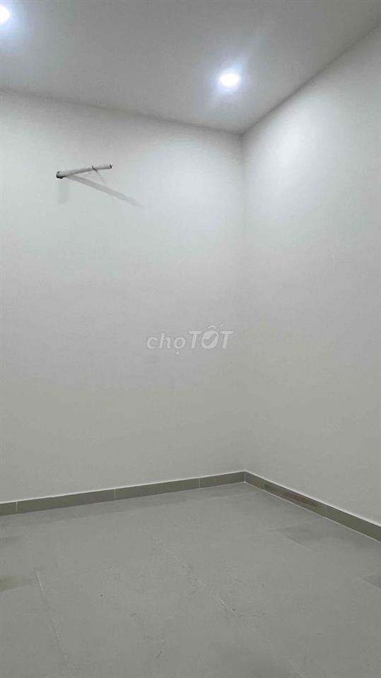 nhà mặt tiền chính chủ