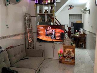 Chính chủ bán nhà 3 tầng,sổ hồng,đường nhựa 6m,xe oto đỗ ngay nhà