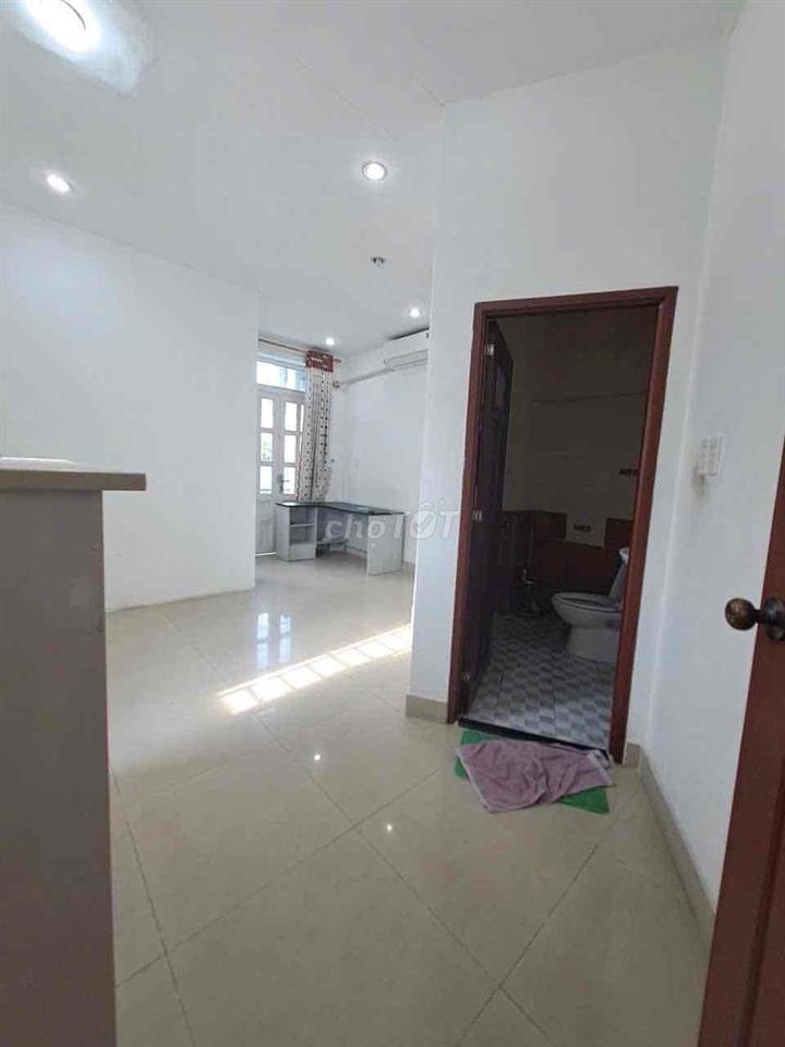 🌹🌹 CHO THUÊ NC MẶT HẺM 1806 HTP - GIÁP Q7 - Ở VÀ KDBB 🌹🌹