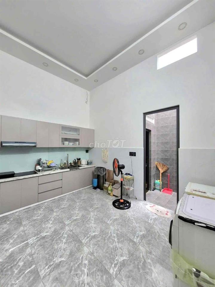 🌹🌹 NHÀ CẤP 4 - 2PN 1WC - SẴN MÁY LẠNH - Ở LIỀN 🌹🌹