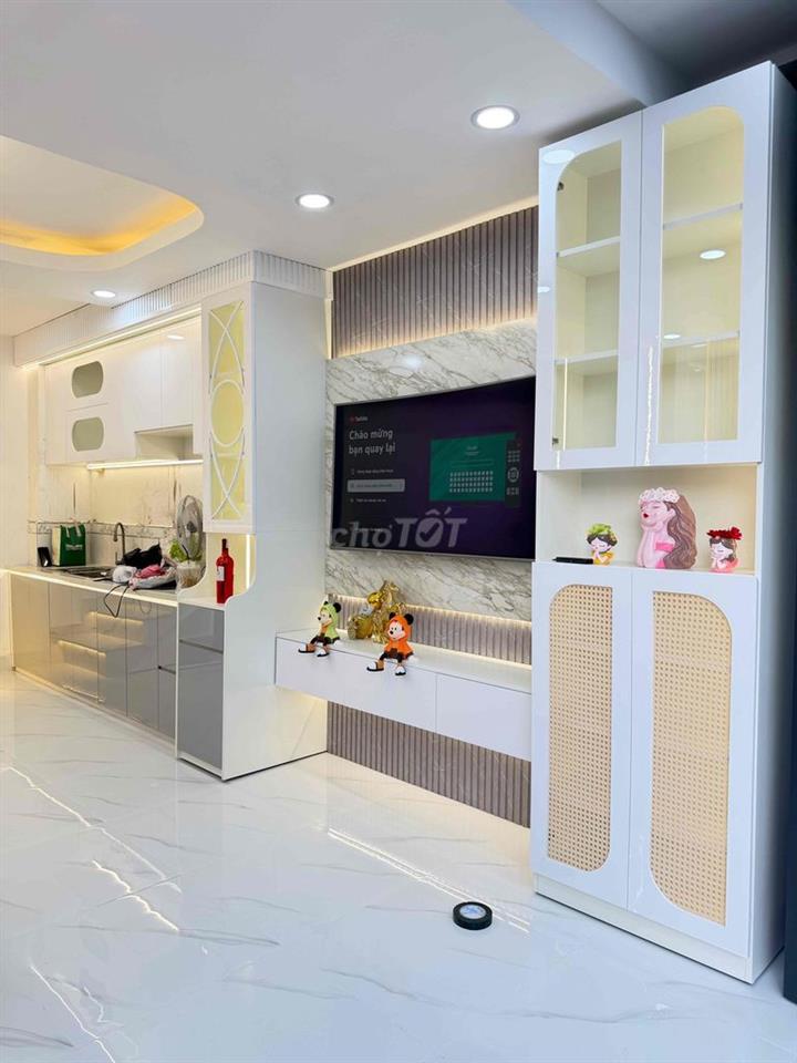Nhà quận 7 giá rẻ