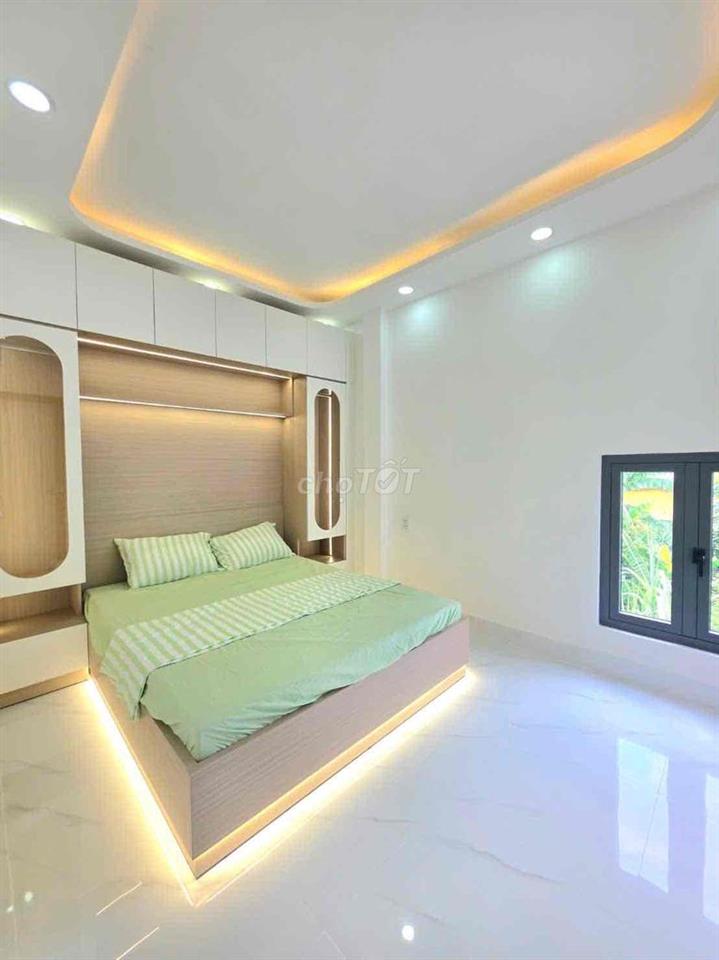 Bán nhà 4x20m Huỳnh Tấn Phát gần cầu Phú Xuân