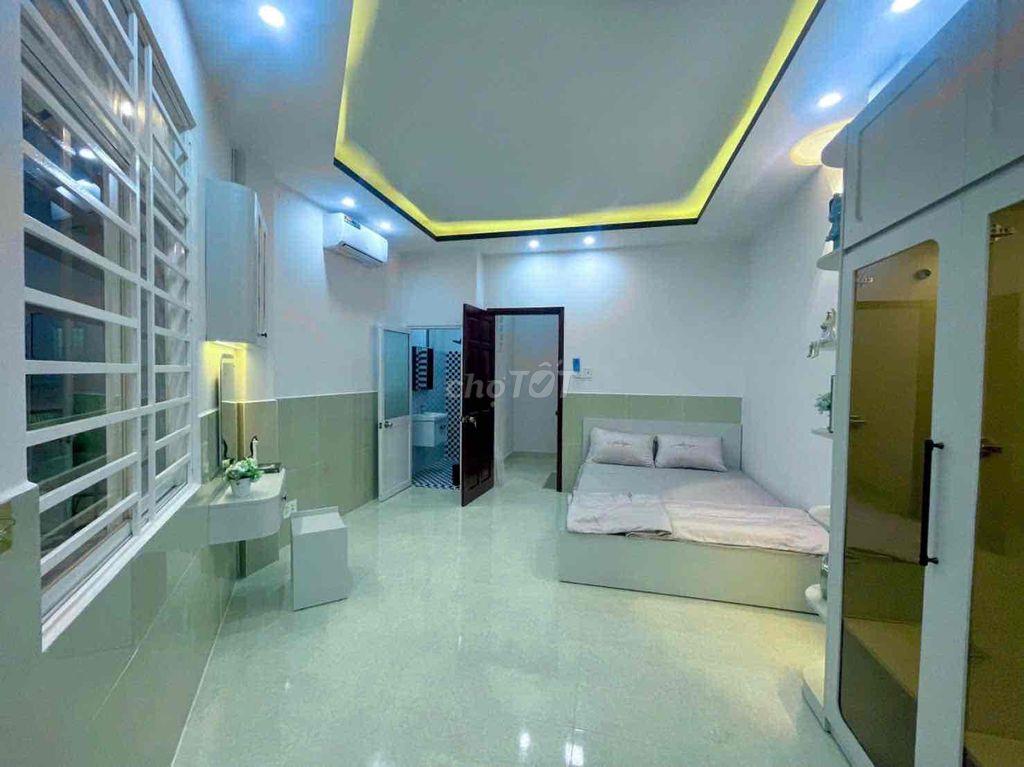 Nhà 2 Lầu sổ riêng Huỳnh Tấn Phát Nhà Bè