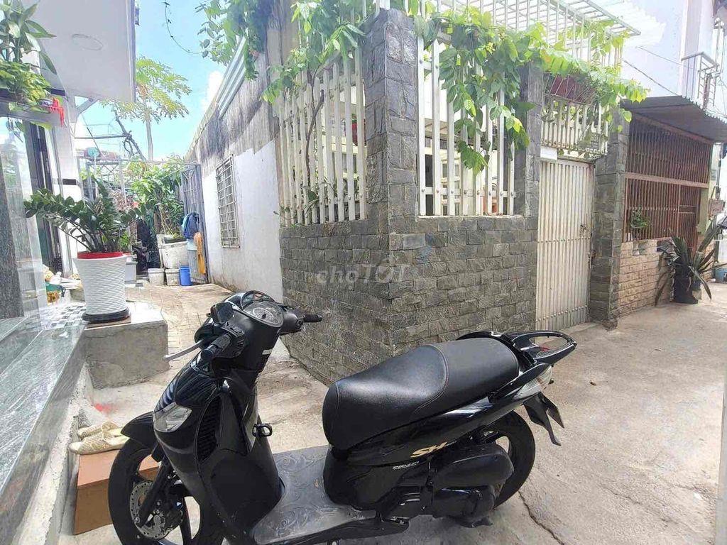 Bán đất 6,6 x8m sổ riêng sạch đẹp 226 Nguyễn Bình