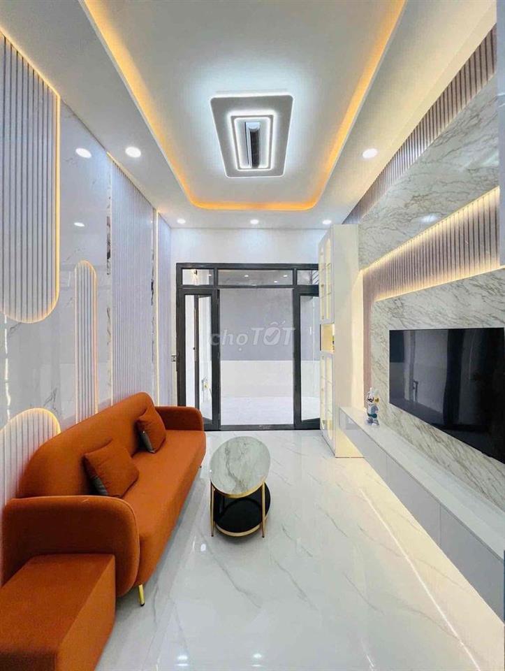 Bán nhà 2 lầu Huỳnh Tấn Phát Q7