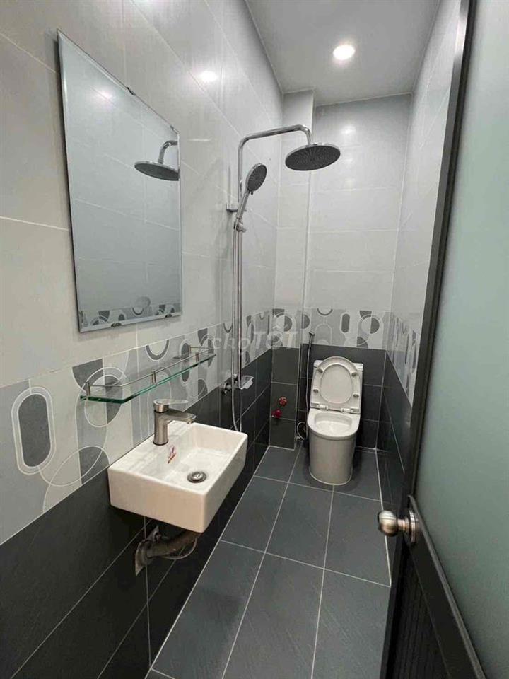 Nhà sổ riêng 9x7m Huỳnh Tấn Phát Nhà Bè