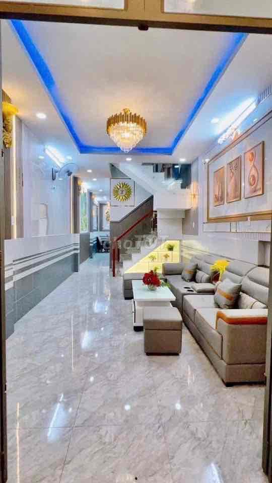 Nhà Mat Tien Hem xe hoi Huynh Tan Phát
