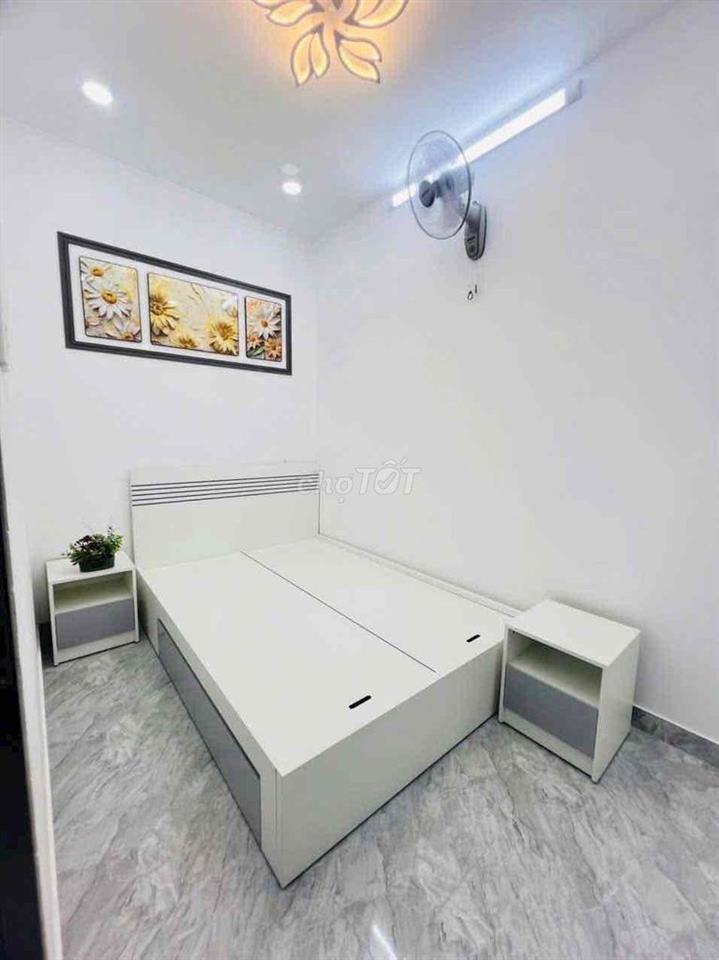 Nhà Mat Tien Hem xe hoi Huynh Tan Phát