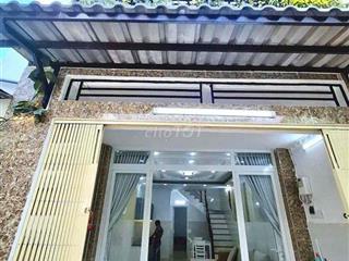 Nhà có pn duới đất Huỳnh Tấn Phát kế Q7