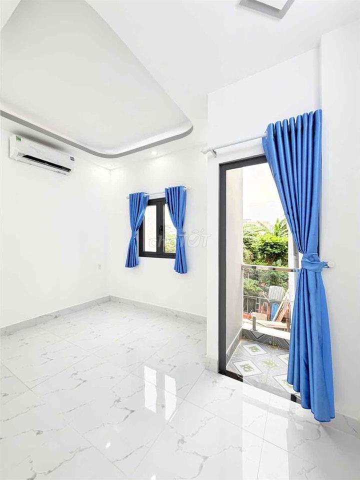 Nhà mới Huỳnh Tấn Phát kế Q7