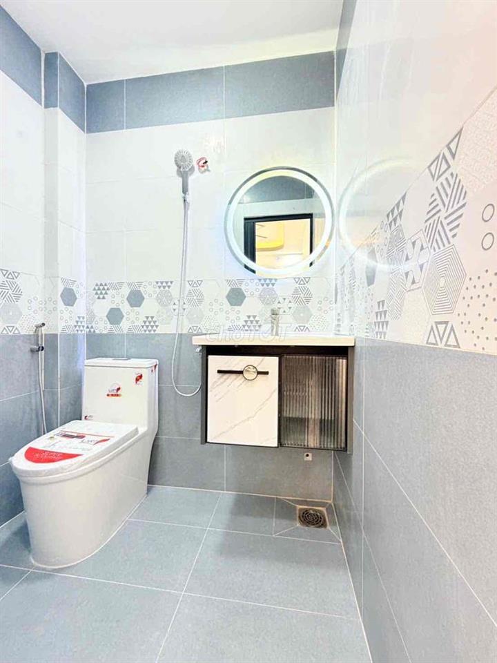 Nhà mới Huỳnh Tấn Phát kế Q7