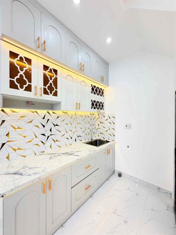 Nhà mới Huỳnh Tấn Phát kế Q7