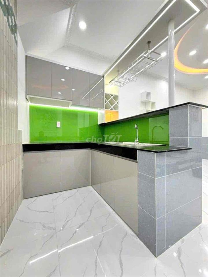Nhà 4x9 Huỳnh Tấn Phát gần cầu Phú Xuân -Q7