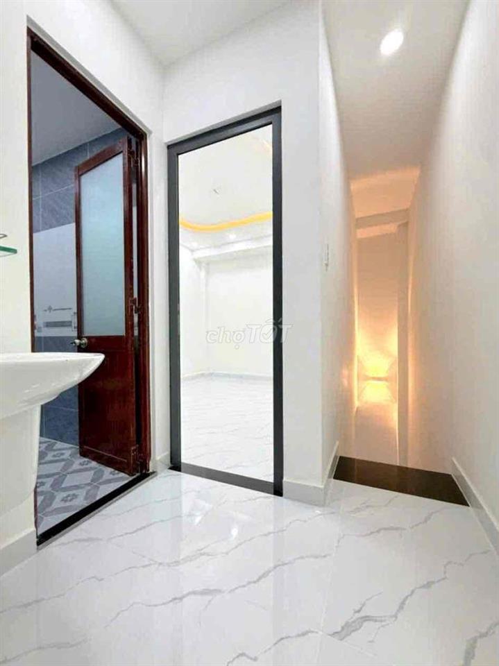 Nhà 4x9 Huỳnh Tấn Phát gần cầu Phú Xuân -Q7