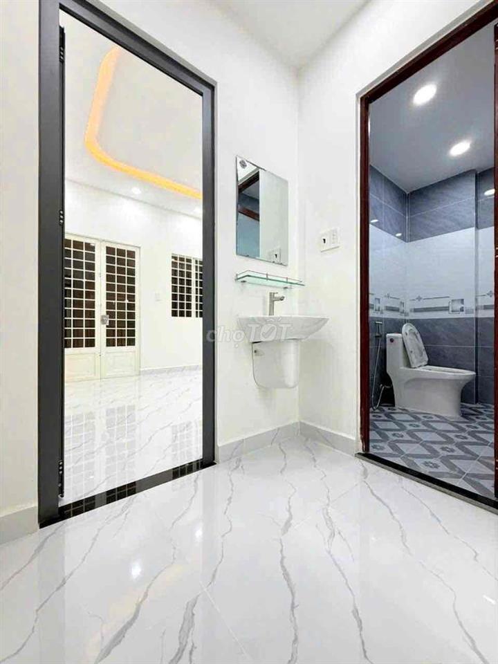 Nhà 4x9 Huỳnh Tấn Phát gần cầu Phú Xuân -Q7
