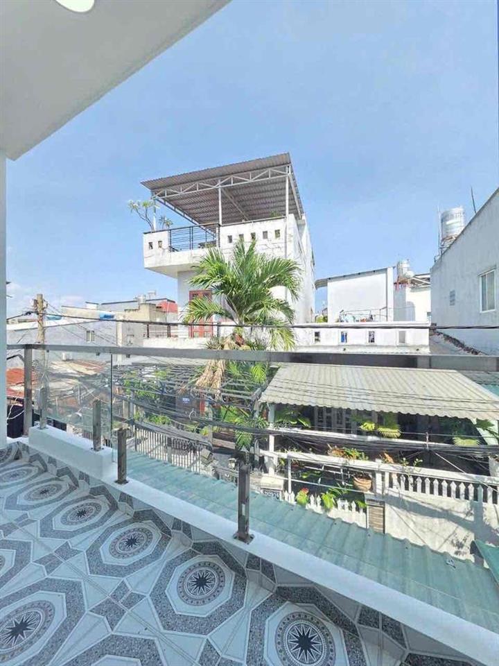 Nhà mặt tiền hẻm Huỳnh Tấn Phát Nhà Bè