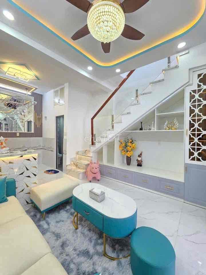 Nhà mặt tiền hẻm Huỳnh Tấn Phát Nhà Bè
