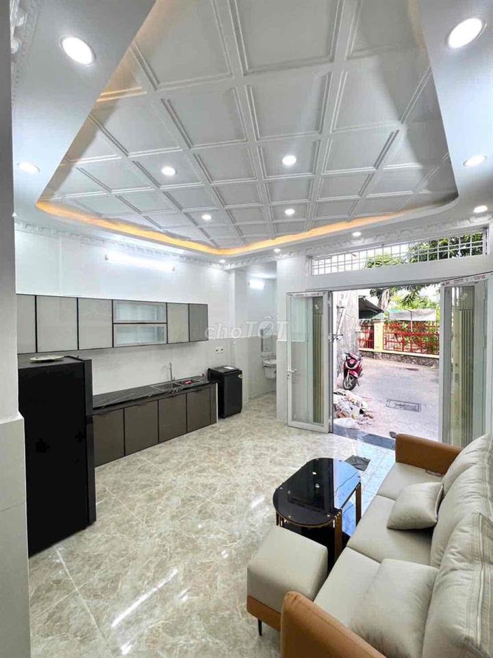 Nhà 5x8m 3pn 2 tỷ gần cầu Phú Xuân sát Q7