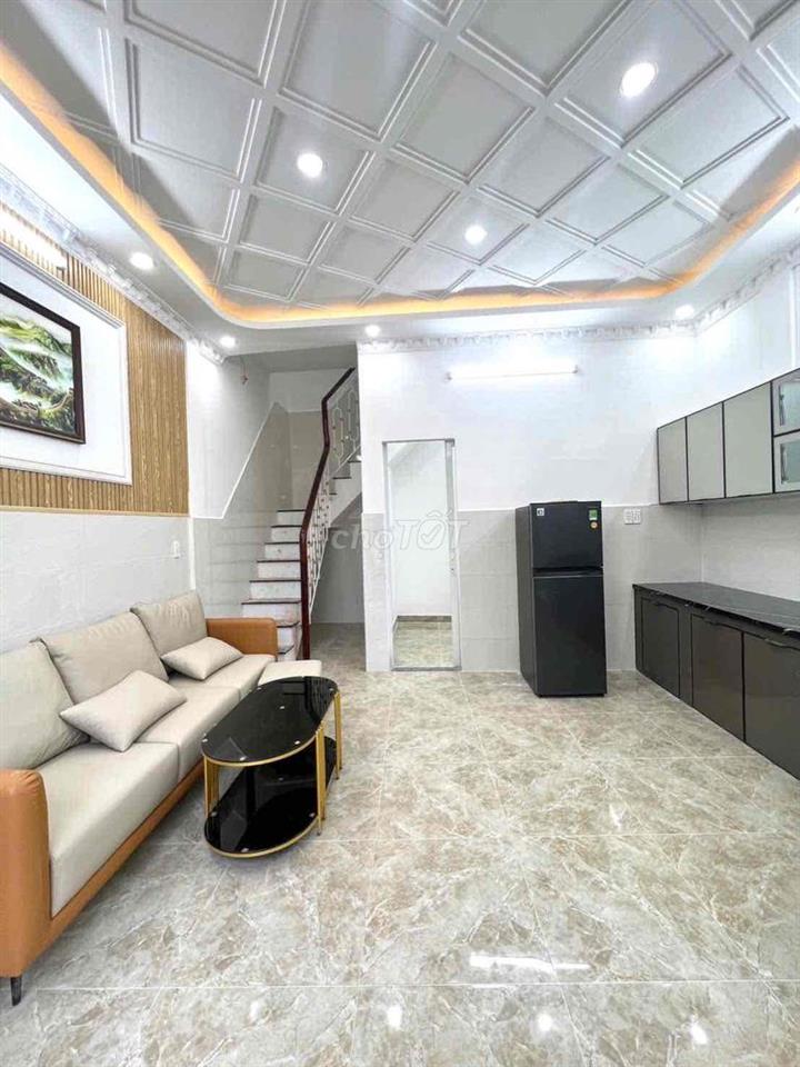 Nhà 5x8m 3pn 2 tỷ gần cầu Phú Xuân sát Q7