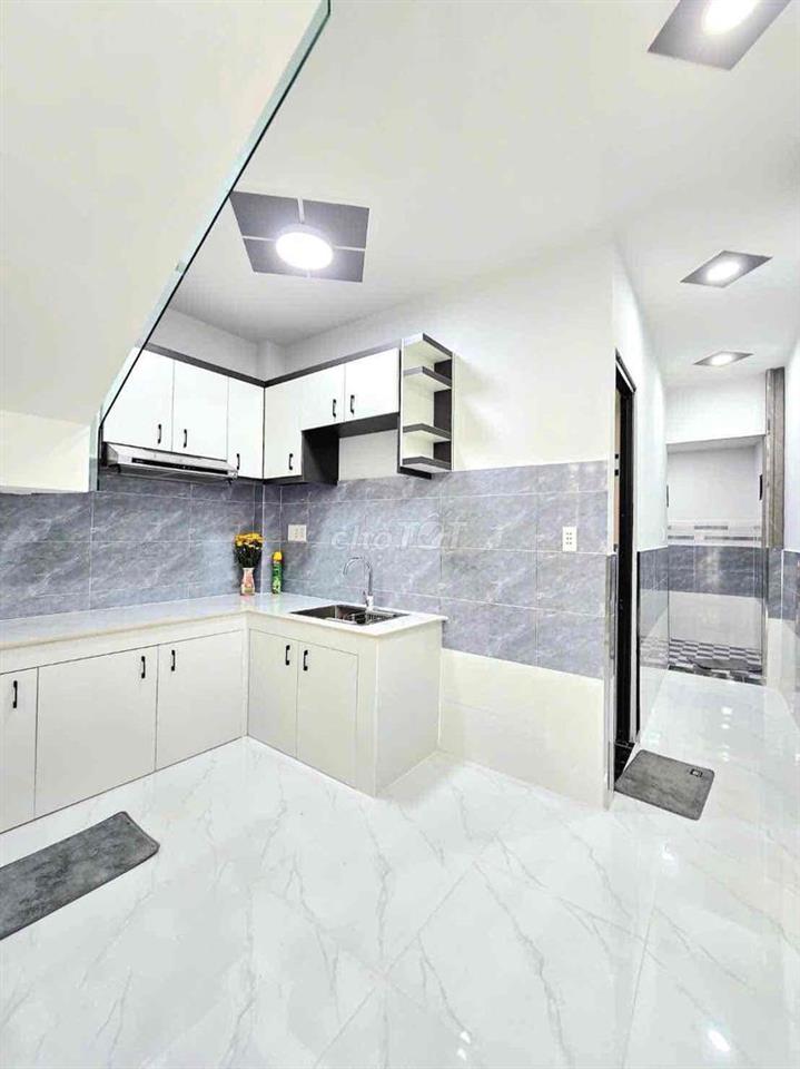 Nhà mới 4x16m 3pn Huỳnh Tấn Phát ngay cầu Phú Xuân