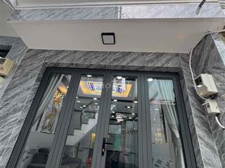 Ban nhà mới xây Huỳnh Tấn Phát Nhà Bè