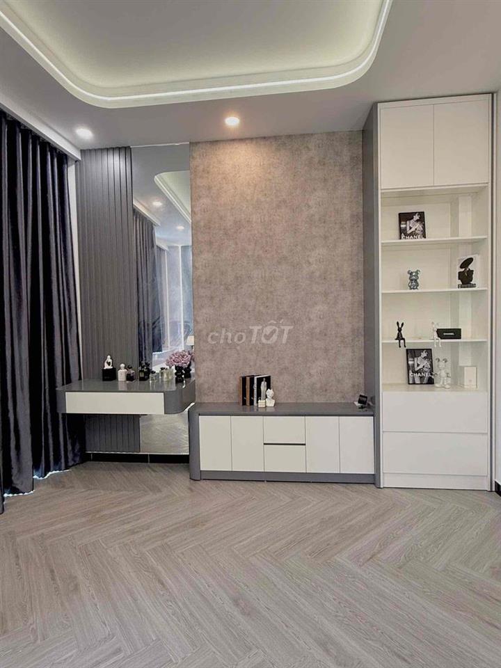 Phí 2% Nhà Hẻm Xe Hơi Huỳnh Tấn Phát -Q7