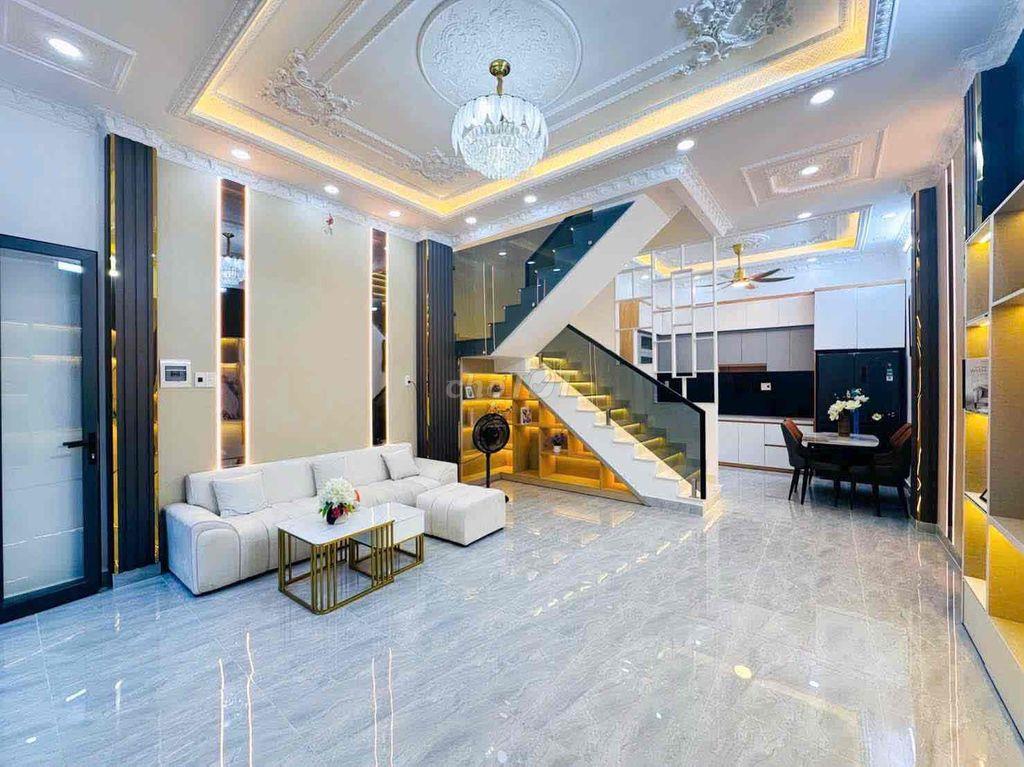 Nhà hẻm xe hơi Huỳnh Tấn Phát gần cầu Phú Xuân Q7