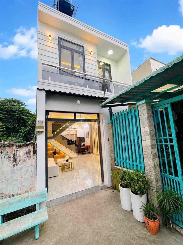 Nhà hẻm xe hơi Huỳnh Tấn Phát gần cầu Phú Xuân Q7