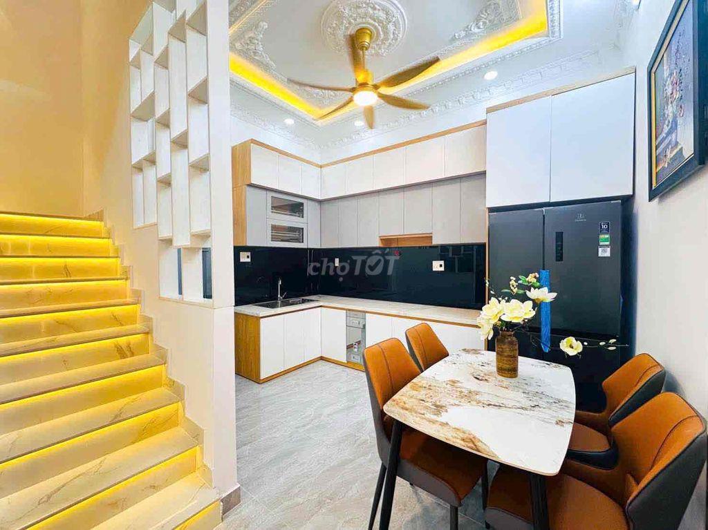 Nhà hẻm xe hơi Huỳnh Tấn Phát gần cầu Phú Xuân Q7